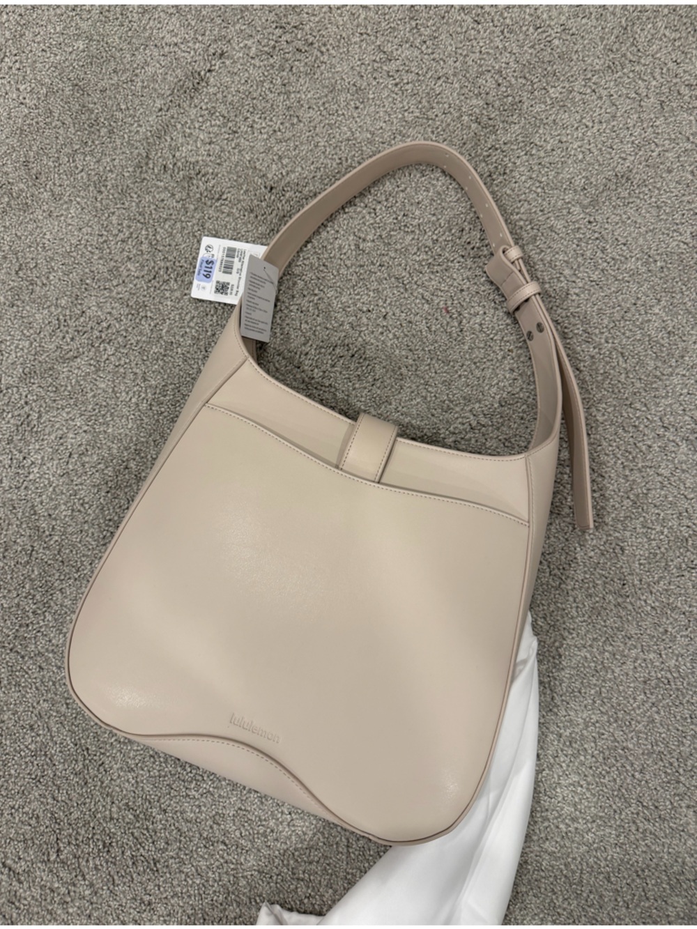 Lululemon NWT Leather Alternative Shoulder Bag Cashew 8L - Picture 6 of 12
